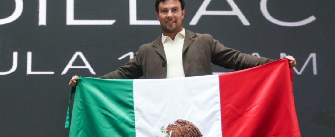 El año que no corrió, pero ganó: Checo Pérez vuelve a la F1 y el tiempo le dio la razón.