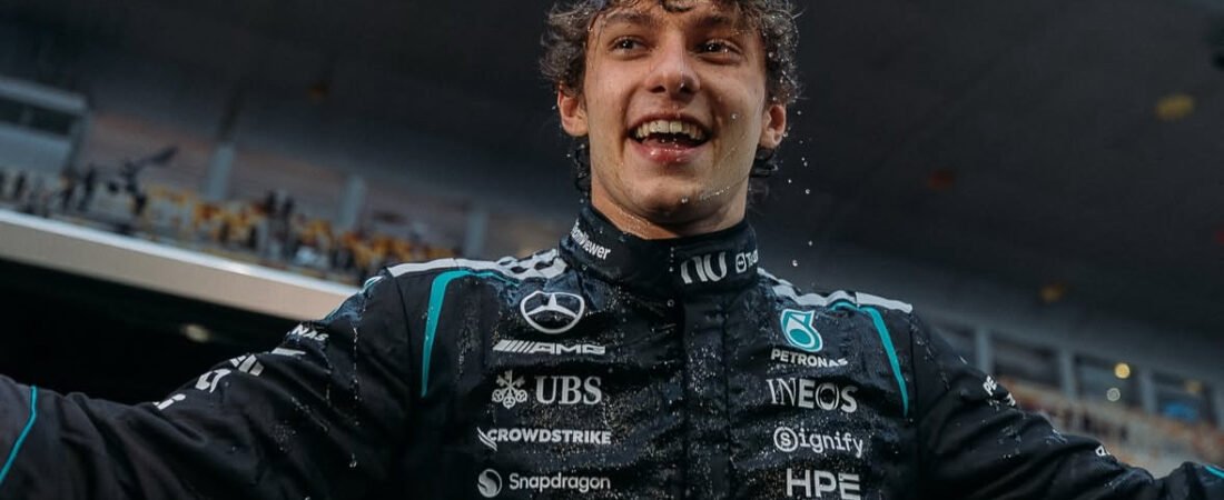 Kimi Antonelli logra su primera victoria en F1 y hace soñar a Italia. 